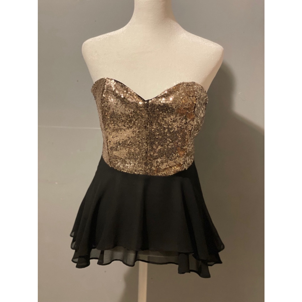 Women’s beautiful classy sequin do & be Top S Gold Black